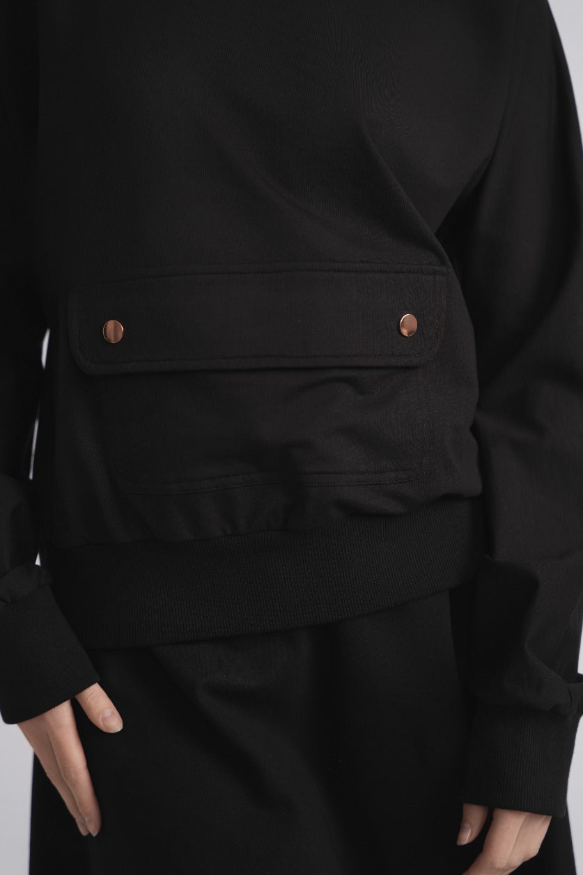 Sweatshirt mit Bauchtasche – Schwarz
